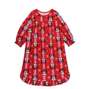 Disney's Minnie Mouse “Lovely Fun Minnie" Nightgown